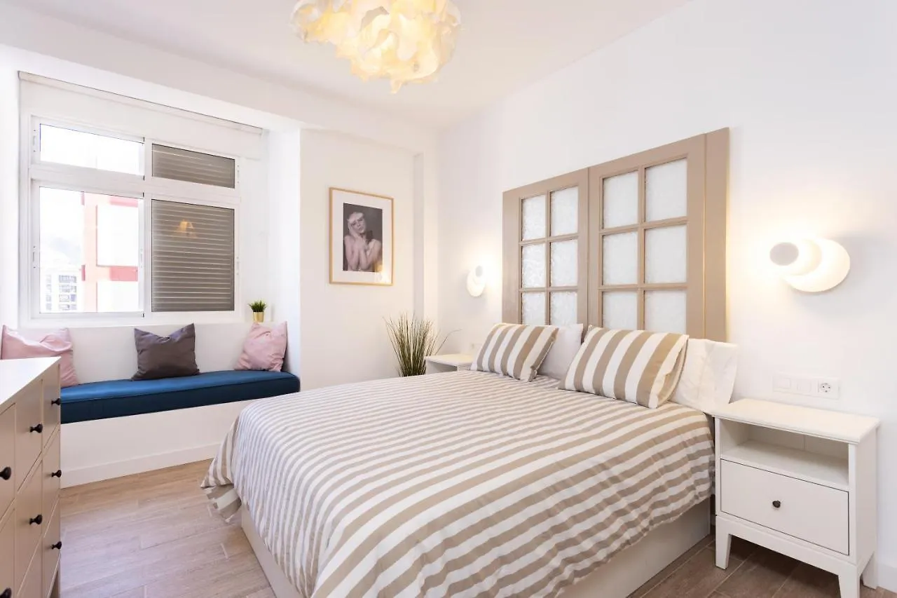 Home2Book Urban Chic Sebastian Santa Cruz de Tenerife Spain