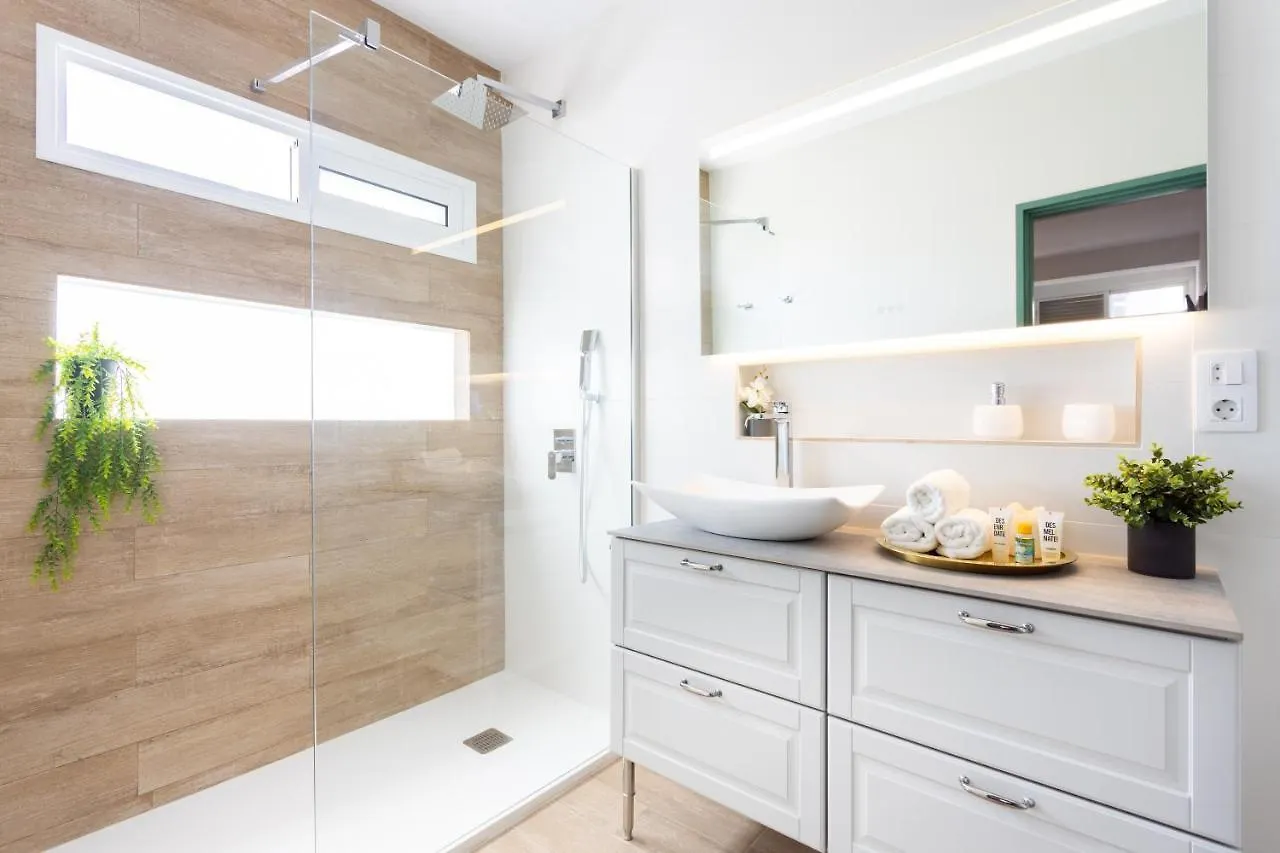 Home2Book Urban Chic Sebastian Santa Cruz de Tenerife Apartment